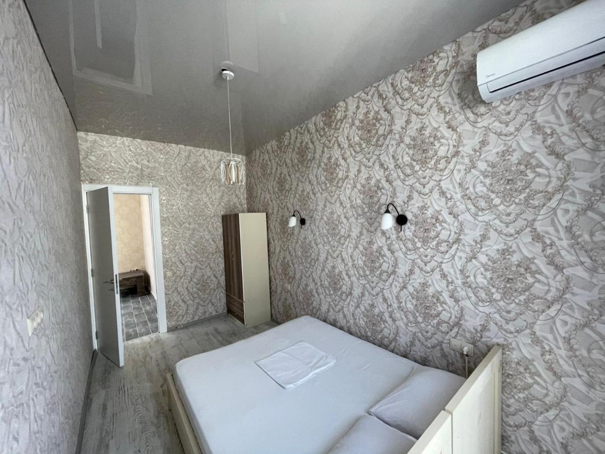 Центр Города Батуми Apartment Rustaveli 13 Exterior photo