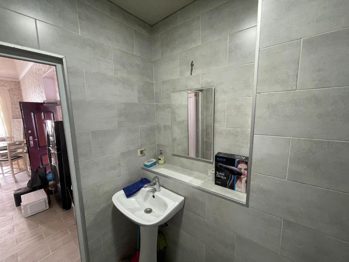 Центр Города Батуми Apartment Rustaveli 13 Exterior photo